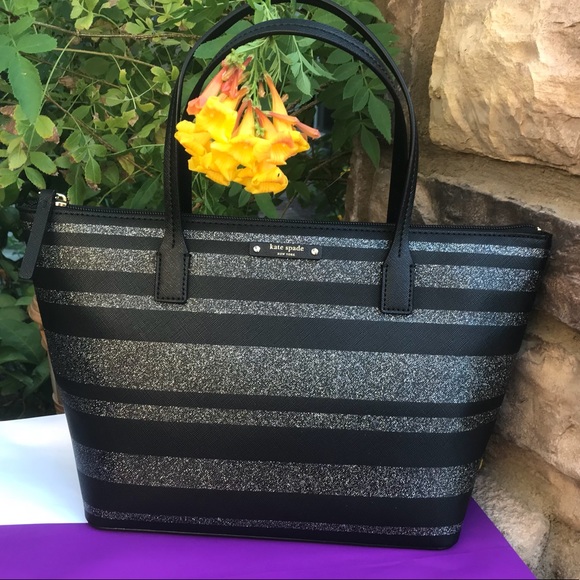 kate spade Handbags - Kate Spade Glitzy Striped Shoulder Bag